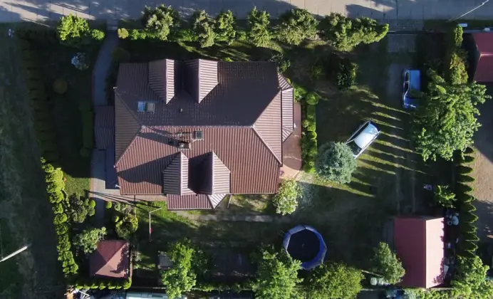 Dom i ogród z lotu ptaka